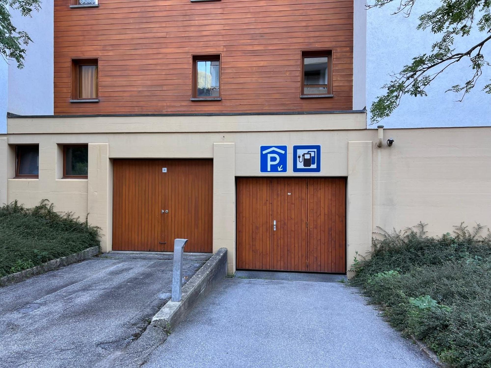 Baron / Baronesse Apartments Leukerbad Exteriör bild