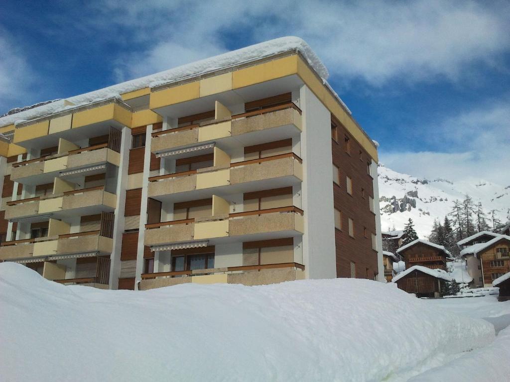 Baron / Baronesse Apartments Leukerbad Exteriör bild