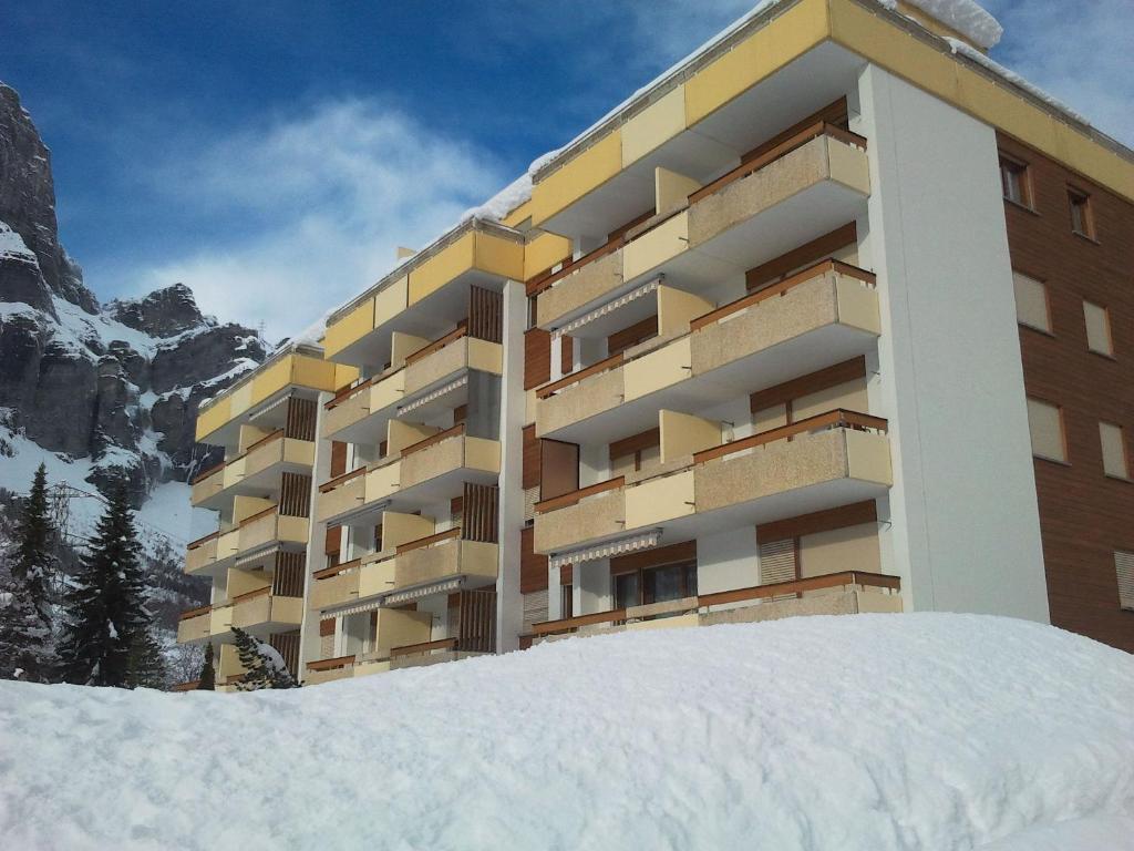 Baron / Baronesse Apartments Leukerbad Exteriör bild