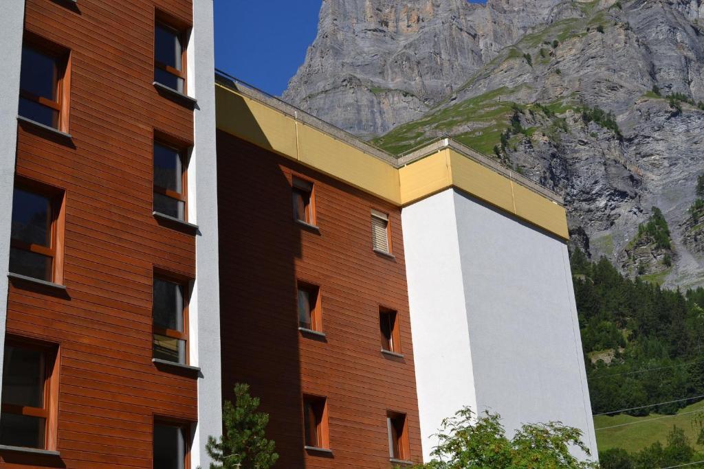 Baron / Baronesse Apartments Leukerbad Exteriör bild